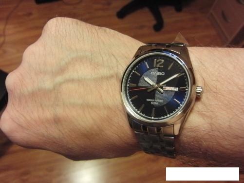 Наручные часы Casio MTP-1335D-2A