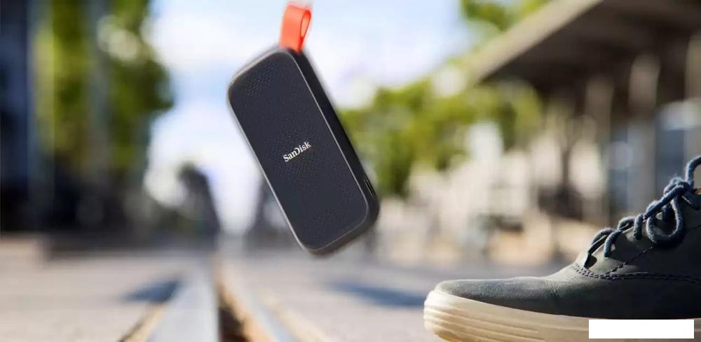 Внешний накопитель SanDisk Portable SDSSDE30-2T00-G26 2TB
