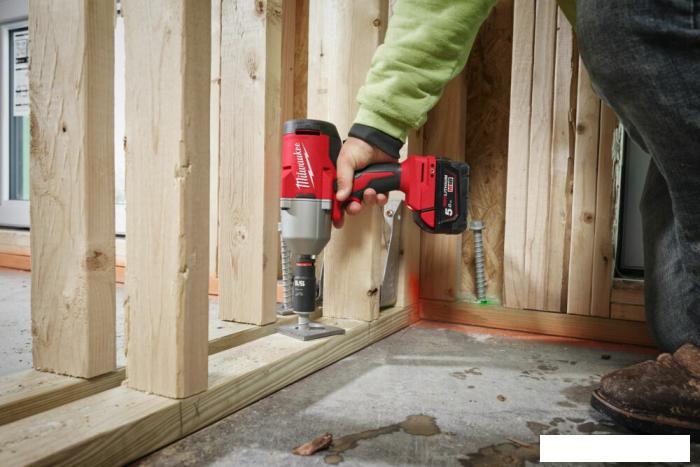 Гайковерт Milwaukee M18 M18BLHIWF12-0X 4933492787 (без АКБ, кейс)