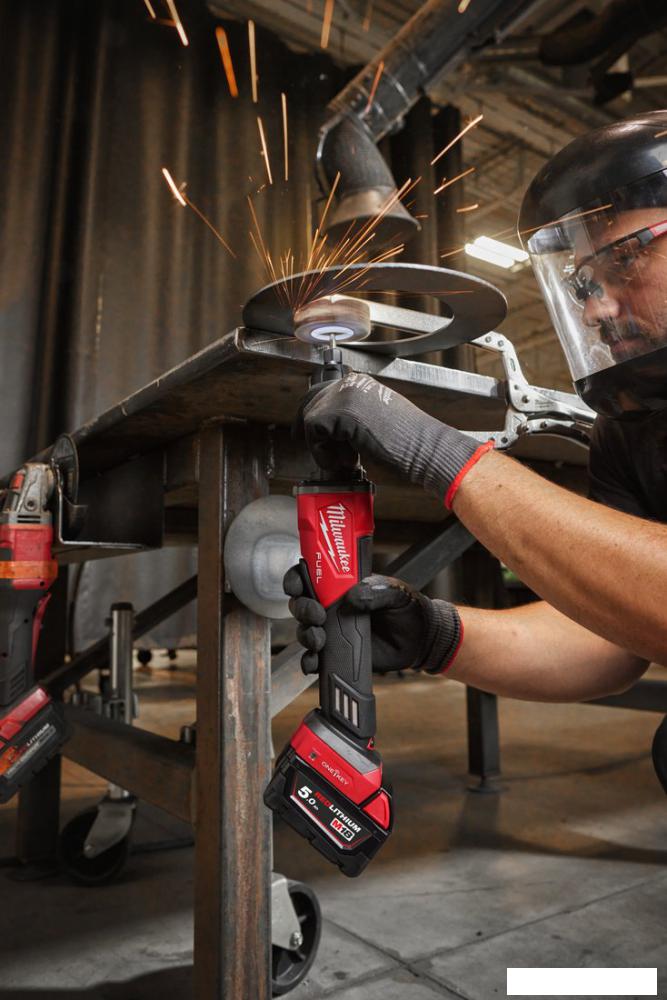 Прямошлифовальная машина Milwaukee M18 FDGROVPDB-0X One-Key Fuel 4933480957 (без АКБ, кейс)