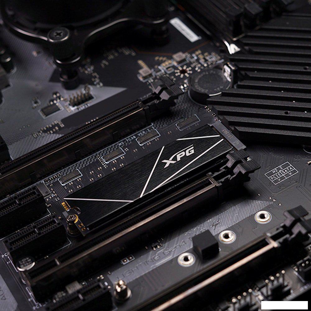 SSD ADATA XPG GAMMIX S70 Blade 2TB AGAMMIXS70B-2T-CS