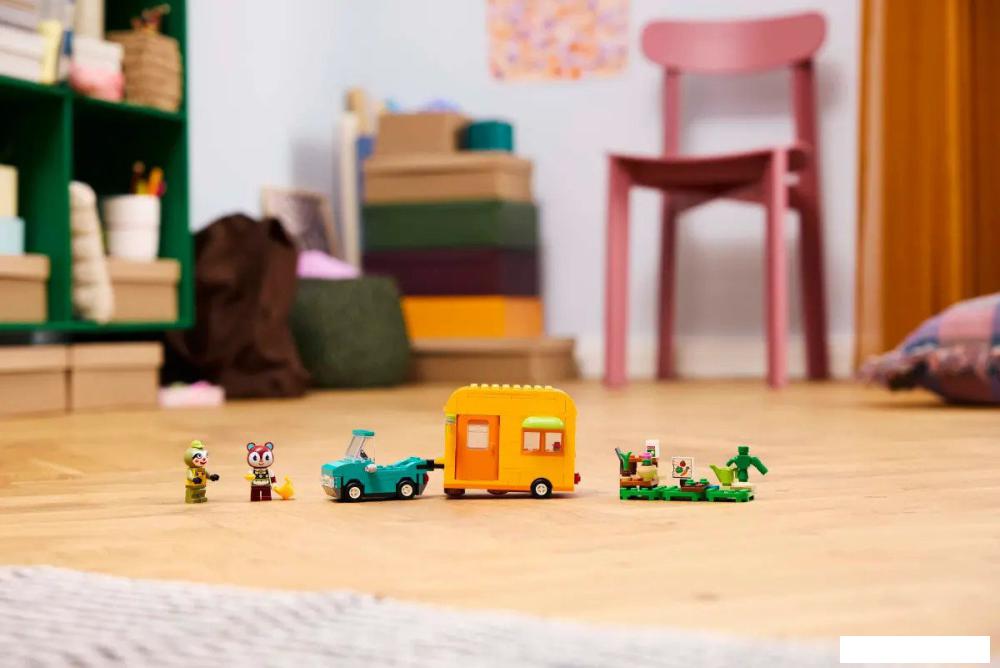 Конструктор LEGO Animal Crossing Садовый магазин на колесах Лейфа 77054