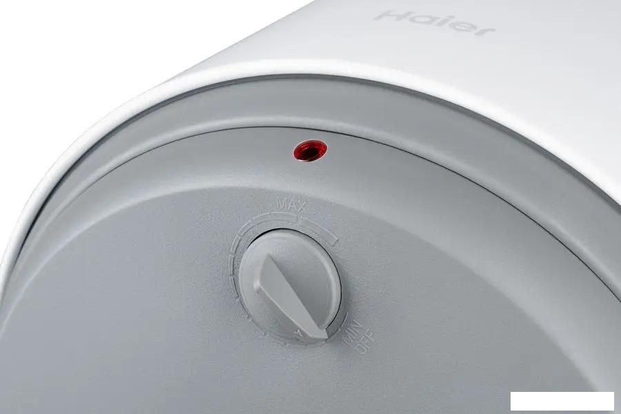 Накопительный электрический водонагреватель Haier ES80V-B1 Slim