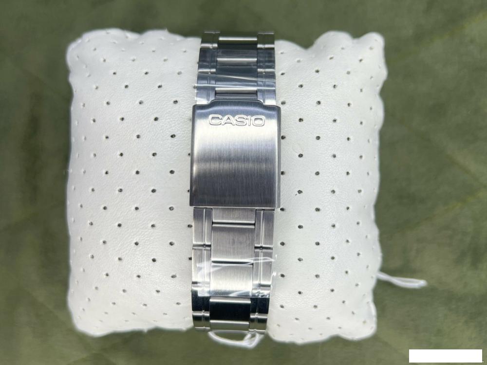 Наручные часы Casio MTP-V005D-1B