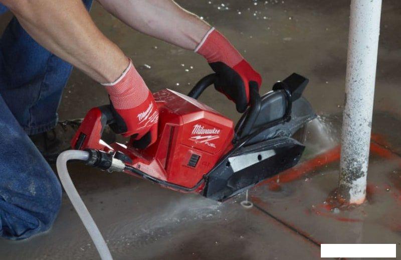 Штроборез Milwaukee M18COS230-0 4933471696 (без АКБ)