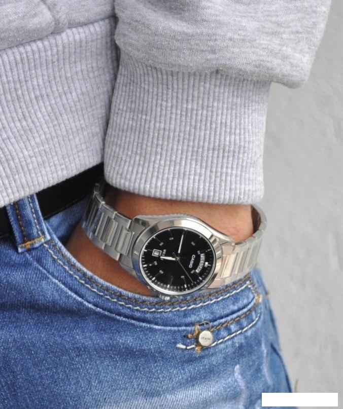 Наручные часы Casio MTP-1370D-1A1