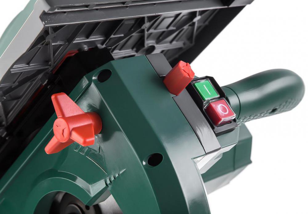 Торцовочная пила Hammer STL1200/210C