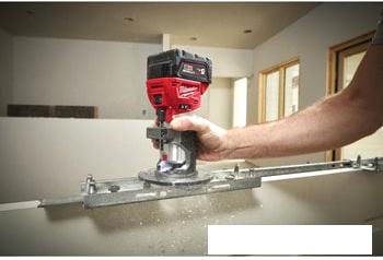 Вертикальный фрезер Milwaukee M18 FTR8-0X 4933479073 (без АКБ)