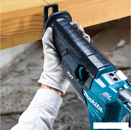 Сабельная пила Makita JR002GZ (без АКБ)