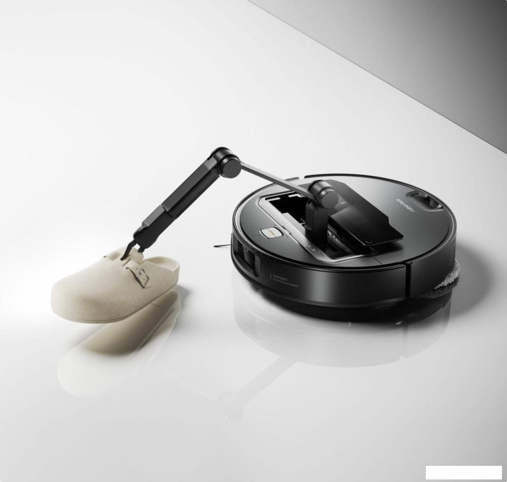 Робот-пылесос Roborock Saros Z70 RRE0R50 (евровилка, с русской озвучкой, черный)