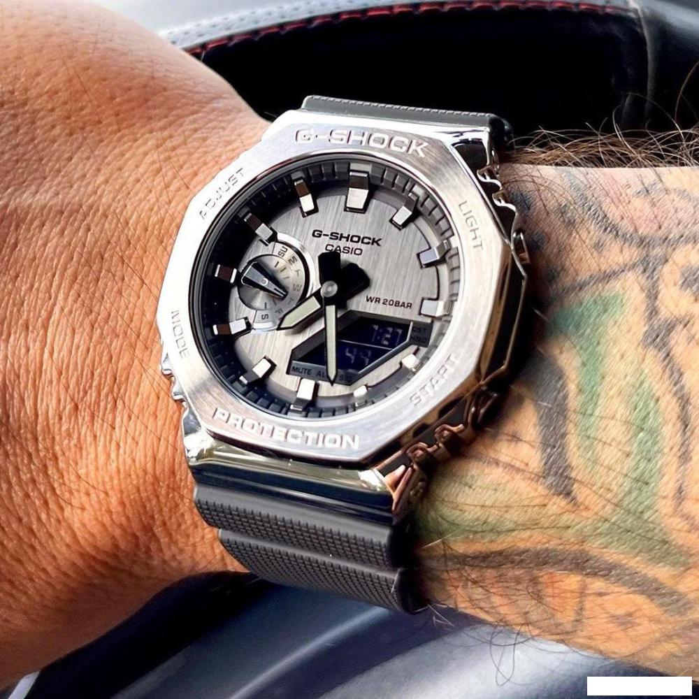 Наручные часы Casio G-Shock GM-2100-1A