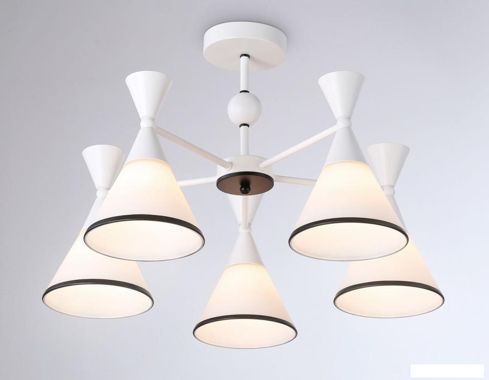 Люстра средней высоты Ambrella light Traditional TR3165/5 WH/BK