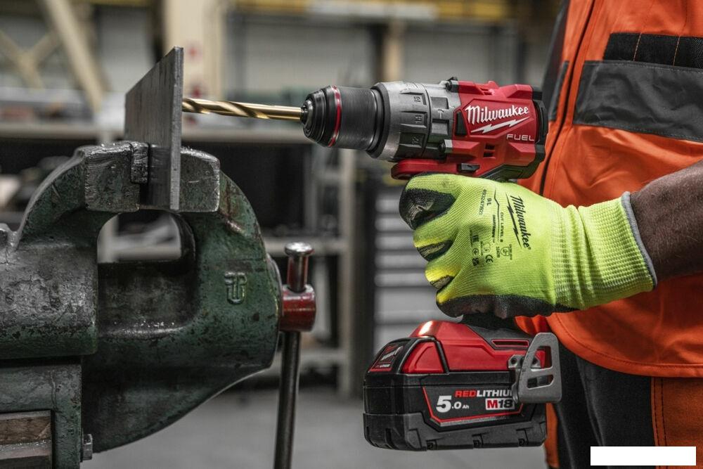 Ударная дрель-шуруповерт Milwaukee M18 FUEL M18FPD3-0 4933498060 (без АКБ)