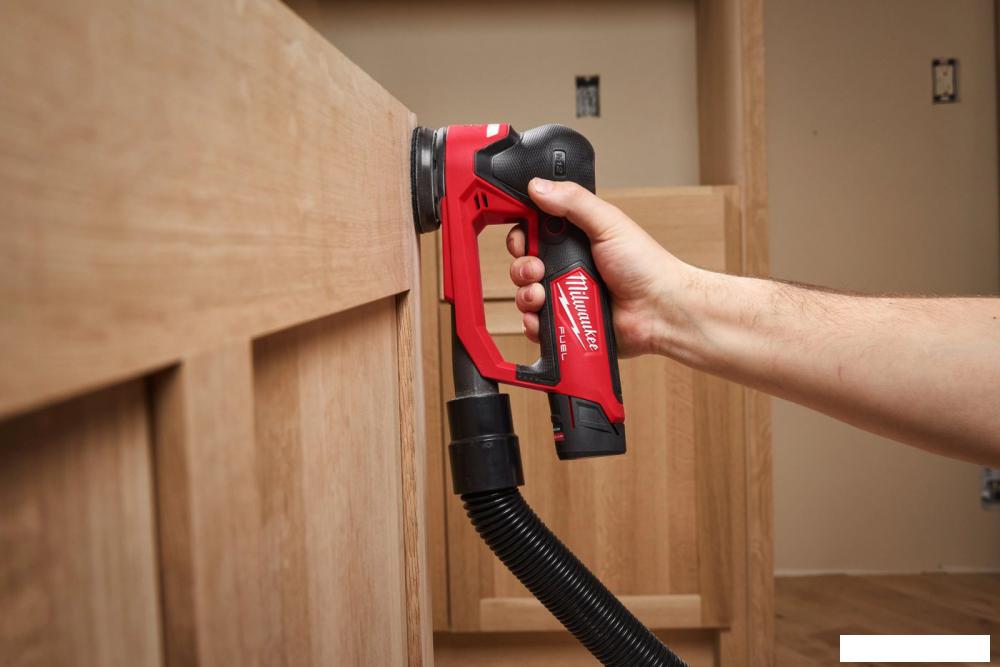 Эксцентриковая шлифмашина Milwaukee M12 FSDR75-202B 4933498233 (с 2-мя АКБ, сумка)