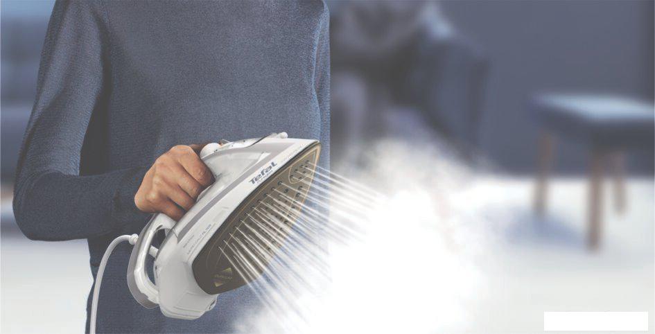 Утюг Tefal Puregliss FV8043E0