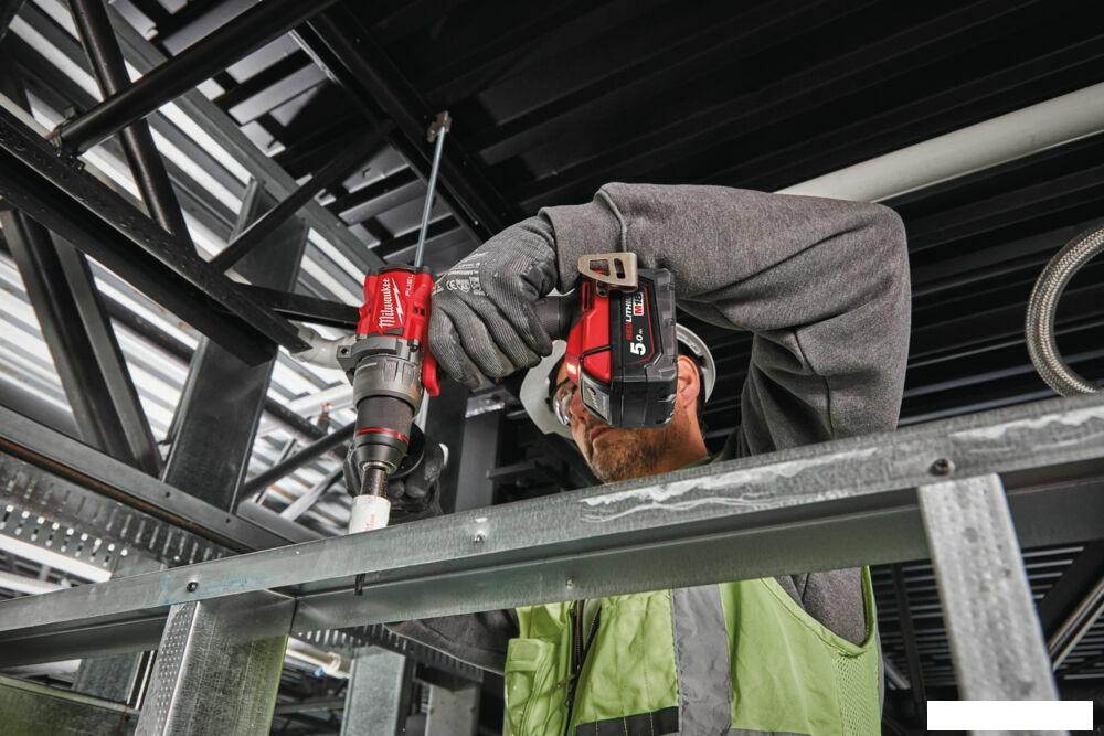 Дрель-шуруповерт Milwaukee M18 FUEL M18FDD3-502X 4933479863 (с 2-мя АКБ 5 Ач, кейс)