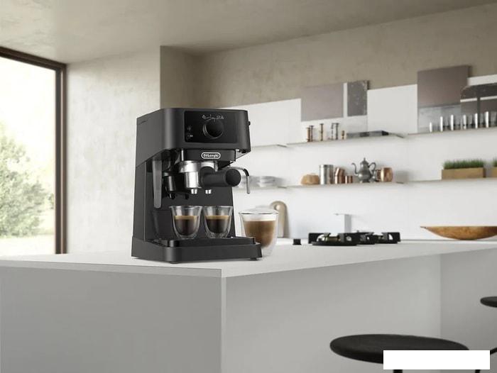 Рожковая кофеварка DeLonghi Stilosa EC235.BK