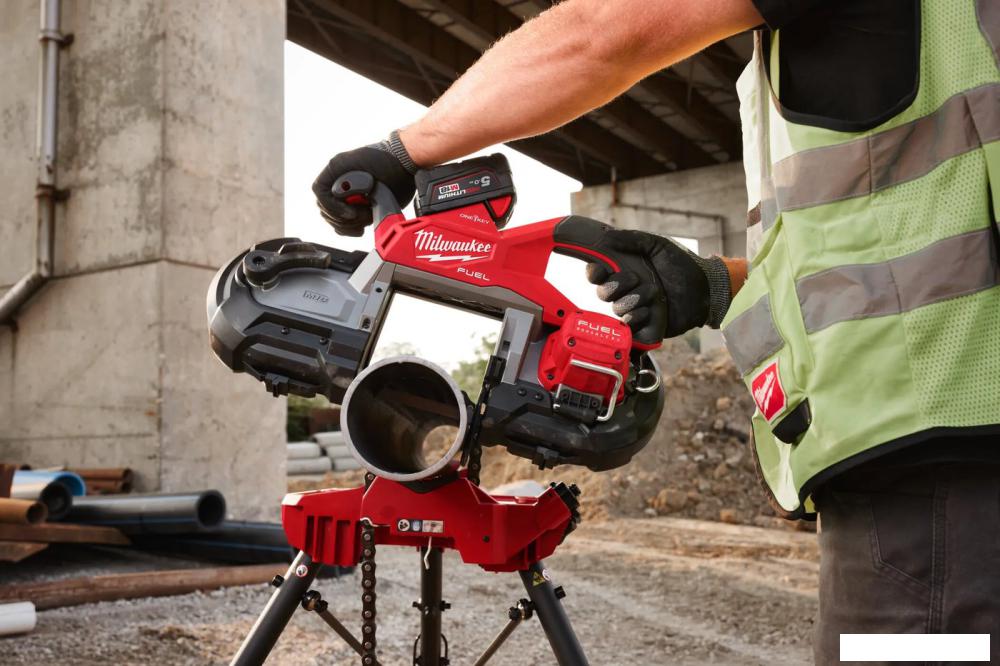 Ленточная пила Milwaukee M18 FBS127DO-0C Fuel One-Key 4933498311 (без АКБ, кейс)