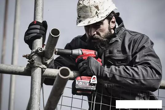 Гайковерт Milwaukee M18 ONEIWF12-0X Fuel 4933459198 (без АКБ, кейс)