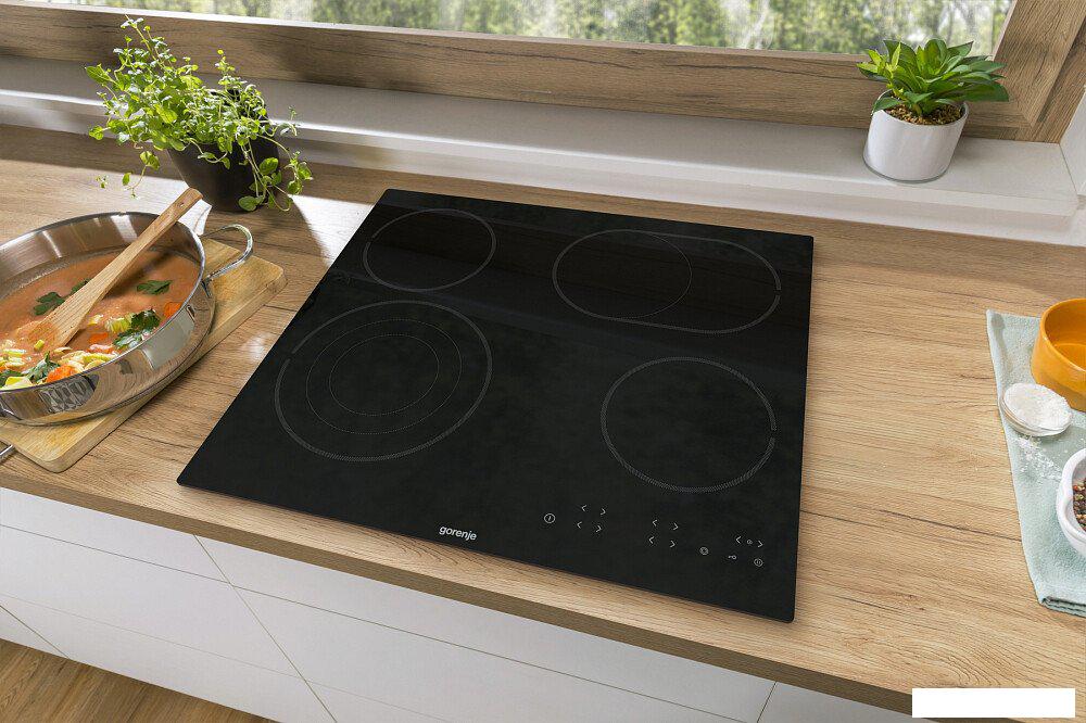 Варочная панель Gorenje ECT646BSCE