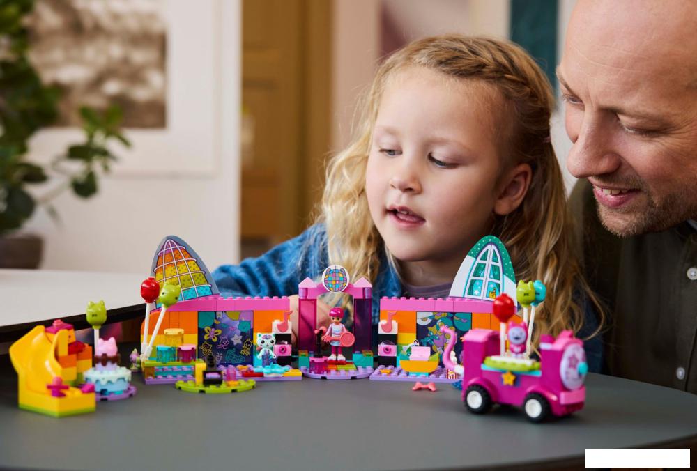 Конструктор LEGO Gabby's Dollhouse 10797 Габби Праздничная комната