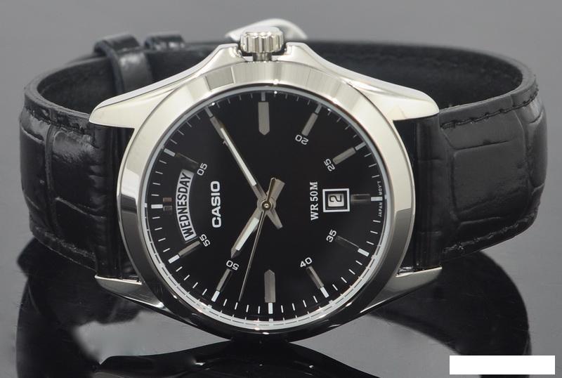 Наручные часы Casio MTP-1370L-1A