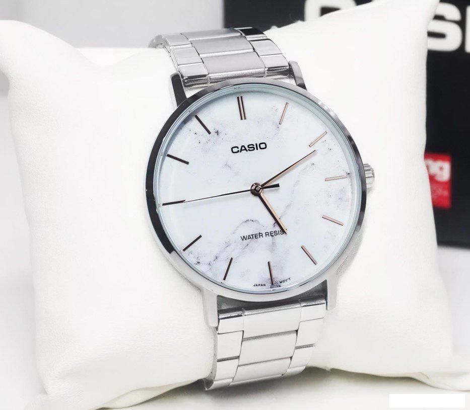 Наручные часы Casio MTP-VT01DM-7A