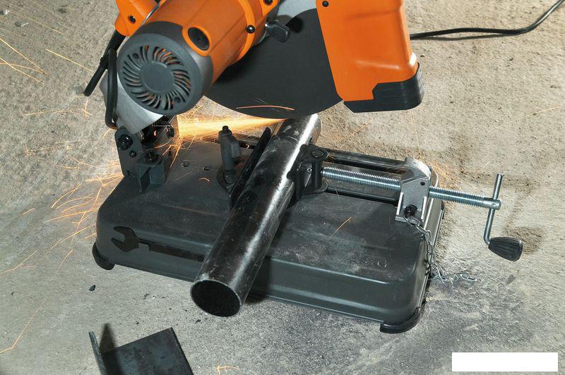 Монтажная (отрезная) пила AEG Powertools SMT 355