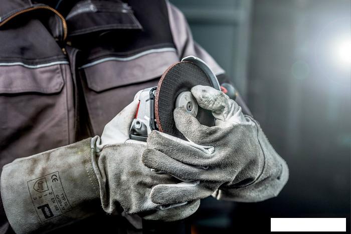 Угловые шлифмашины (болгарки) Metabo W 13-125 Quick 603627000 (без кейса)