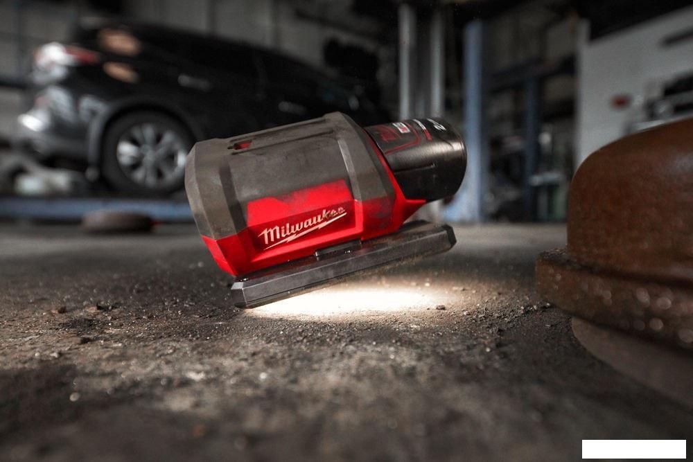 Фонарь Milwaukee M12 PAL-0 4933478226 (без АКБ)