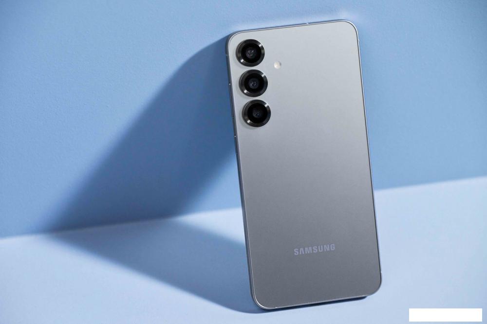 Телефон Samsung Galaxy S25 SM-S931B 12GB/512GB (серый)