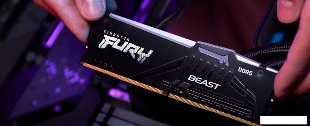 Оперативная память Kingston FURY Beast RGB 8ГБ DDR5 5600 МГц KF556C36BBEA-8