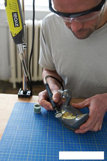 Гравер Ryobi EHT150V