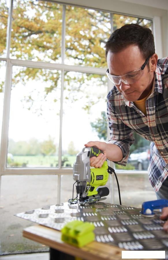 Электролобзик Ryobi RJS750-G