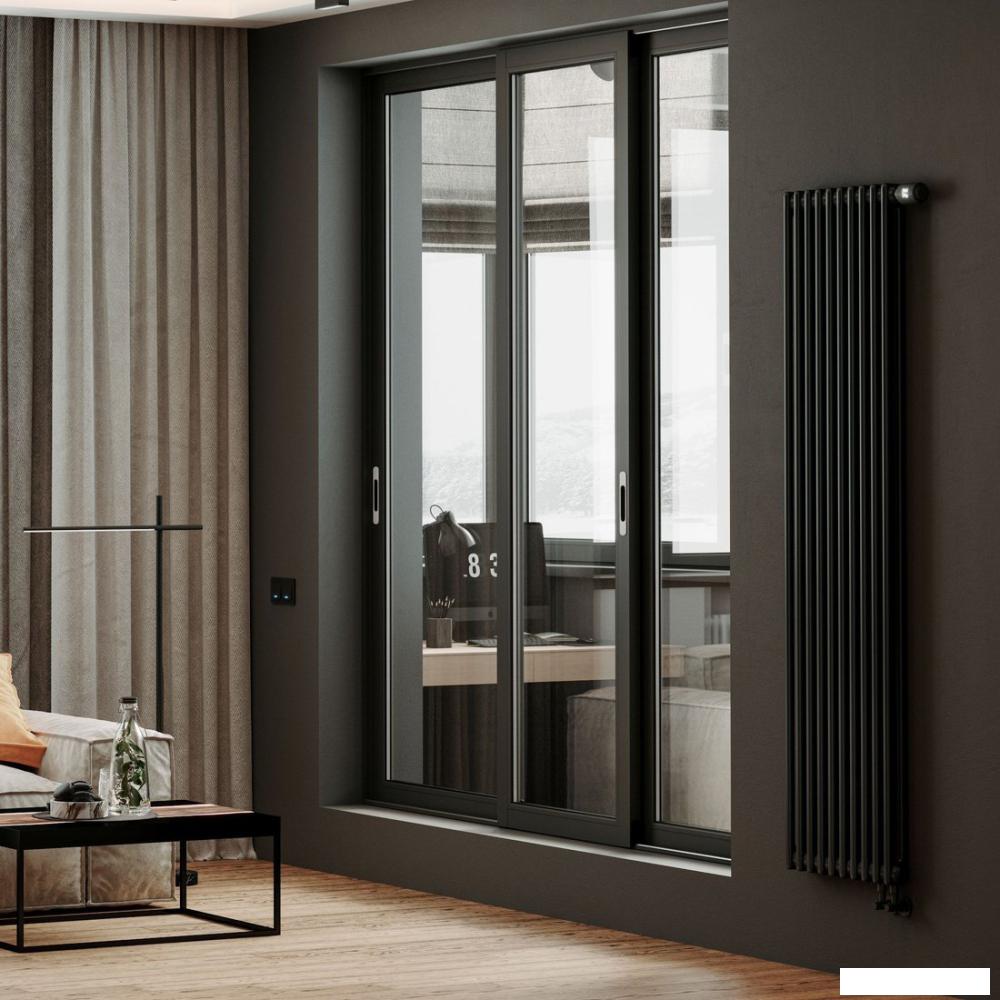 Стальной трубчатый радиатор Royal Thermo Insignia VC2180 - 04 секций RAL9005m