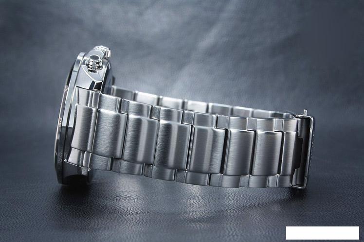 Наручные часы Casio EFR-526D-1A