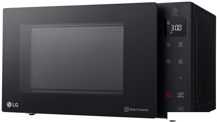 Микроволновая печь LG MW23R35GIB