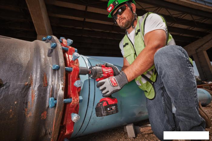 Гайковерт Milwaukee M18 FUEL M18FHIW2P12-0X 4933492785 (без АКБ, кейс)