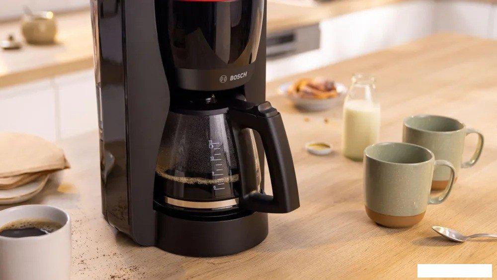 Капельная кофеварка Bosch MyMoment TKA2M113