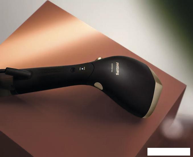 Отпариватель Philips STH7060/80