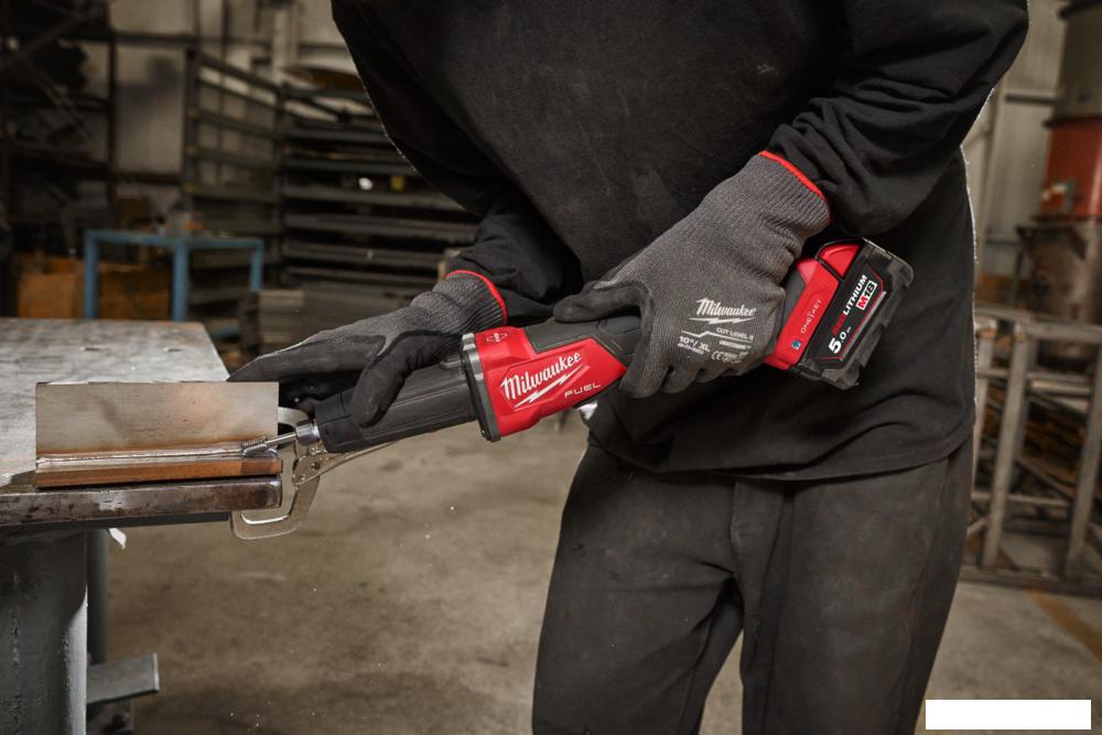 Прямошлифовальная машина Milwaukee M18 FDGROVPDB-0X One-Key Fuel 4933480957 (без АКБ, кейс)