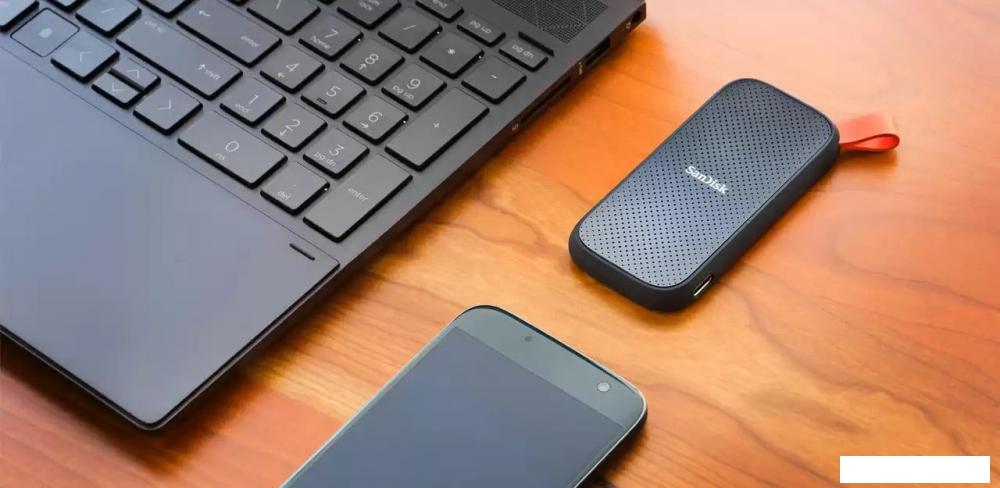 Внешний накопитель SanDisk Portable SDSSDE30-2T00-G26 2TB