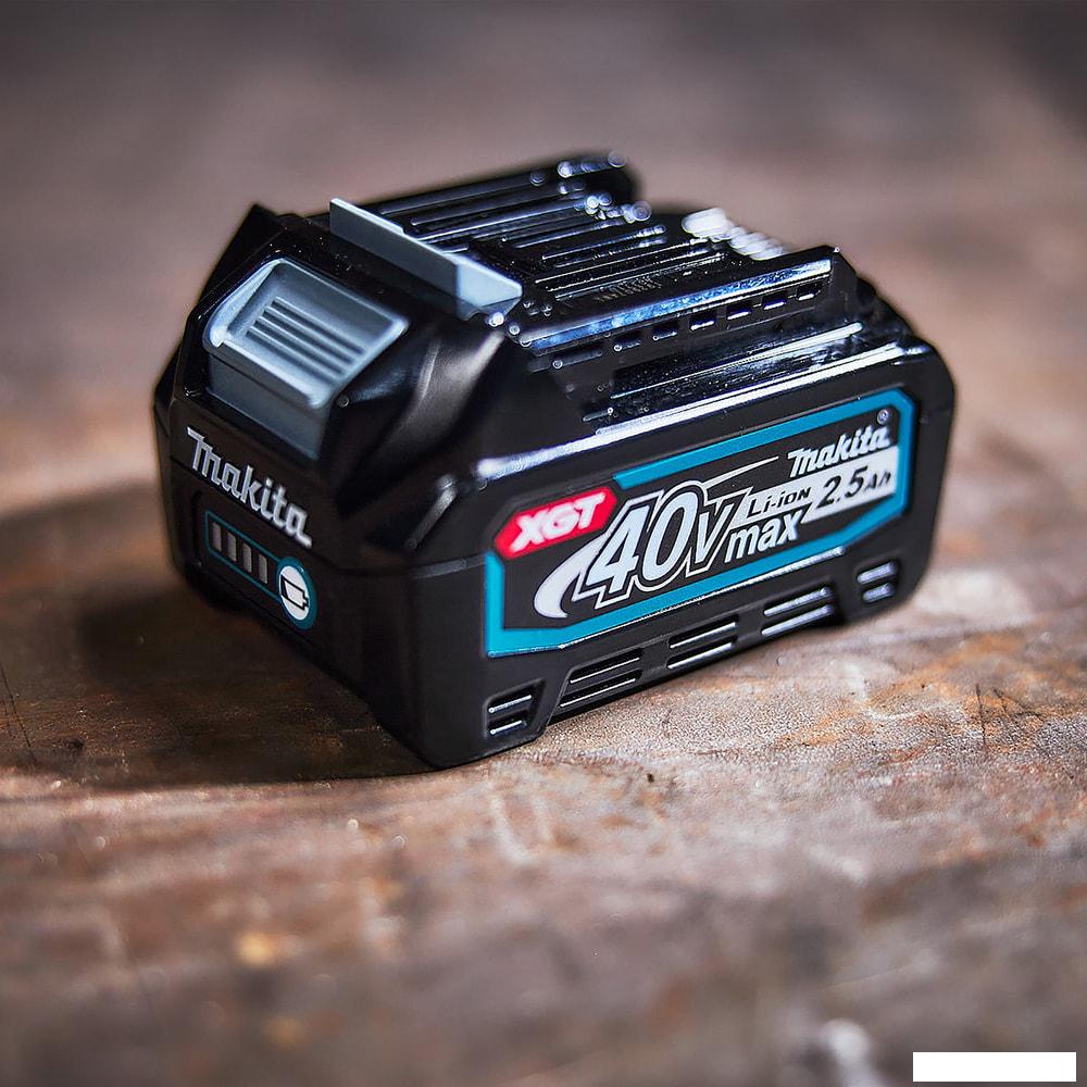 Аккумулятор для инструмента Makita BL4025 191B36-3 (40В/2.5 Ah)