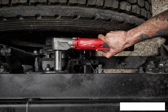 Гайковерт Milwaukee M12 FRAIWF38-0 4933471700 (без АКБ)