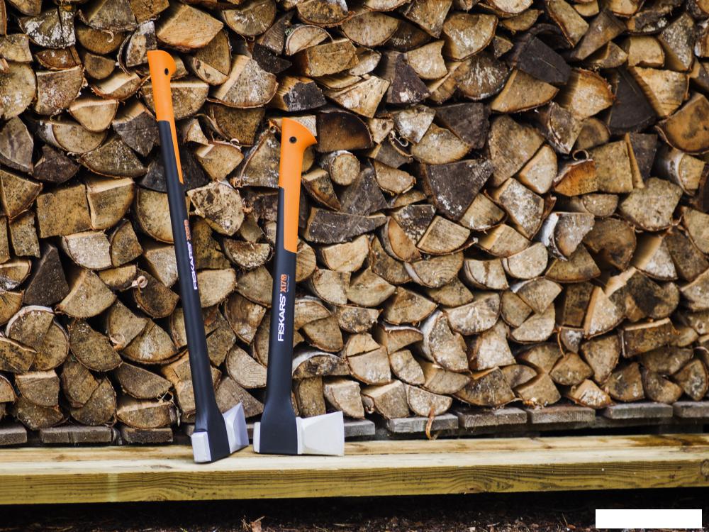 Топор-колун Fiskars M X17 X-series 1015641