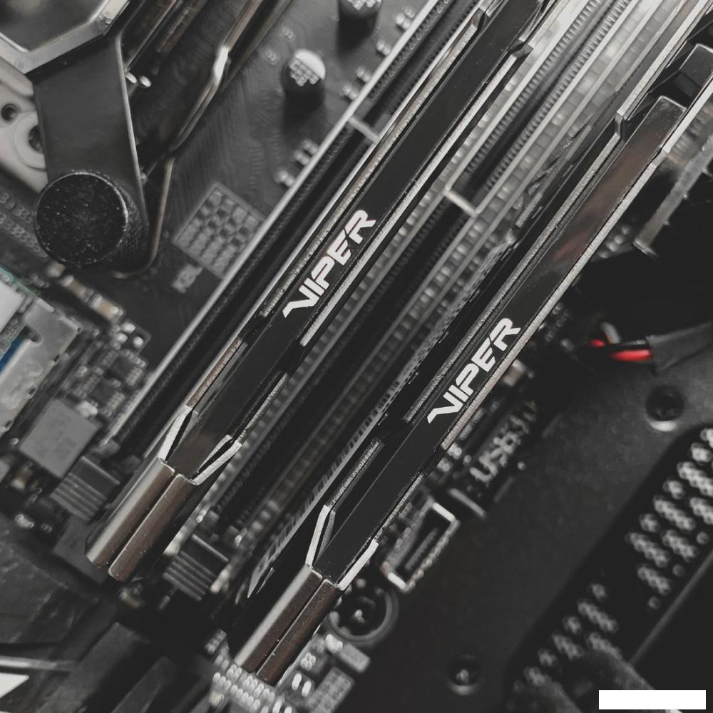 Оперативная память Patriot Viper Steel 8GB DDR4 PC4-25600 PVS48G320C6
