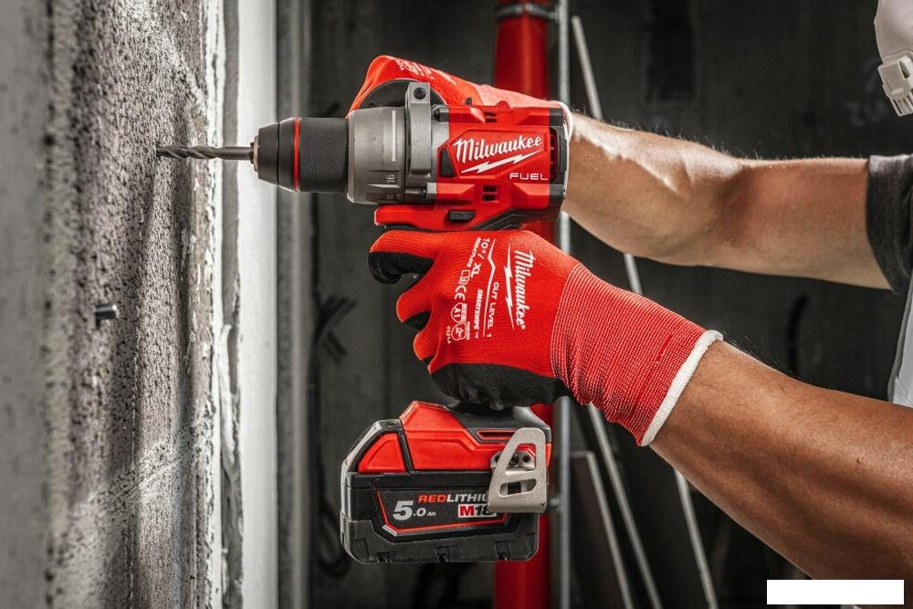 Ударная дрель-шуруповерт Milwaukee M18 FUEL M18FPD3-0 4933498060 (без АКБ)