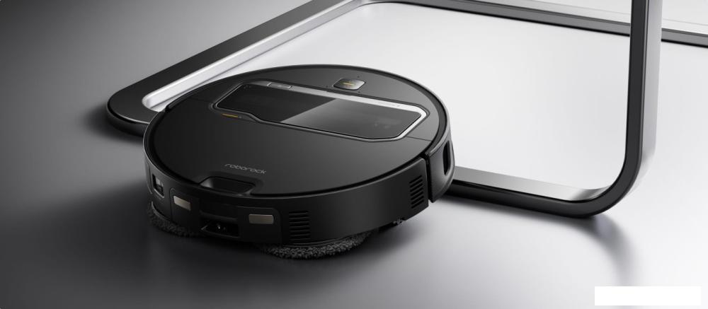 Робот-пылесос Roborock Saros Z70 RRE0R50 (евровилка, с русской озвучкой, черный)