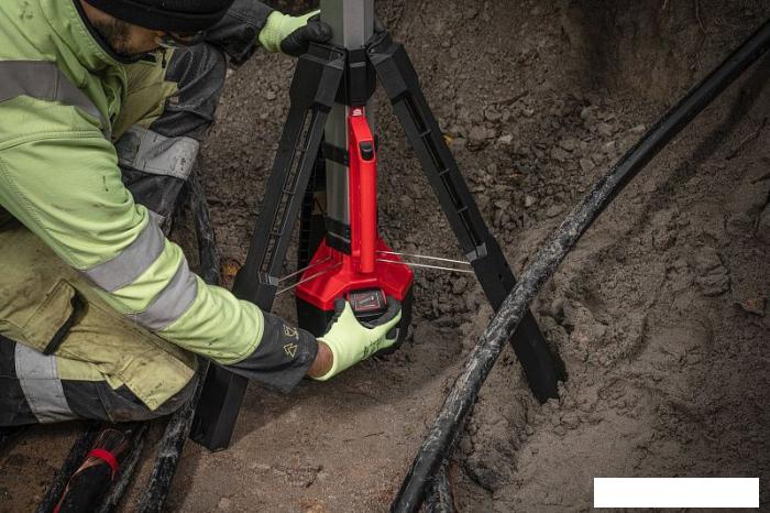 Уличный прожектор Milwaukee M18 SAL2-502B 4933492903