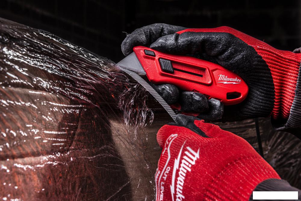 Нож строительный Milwaukee 4932492379